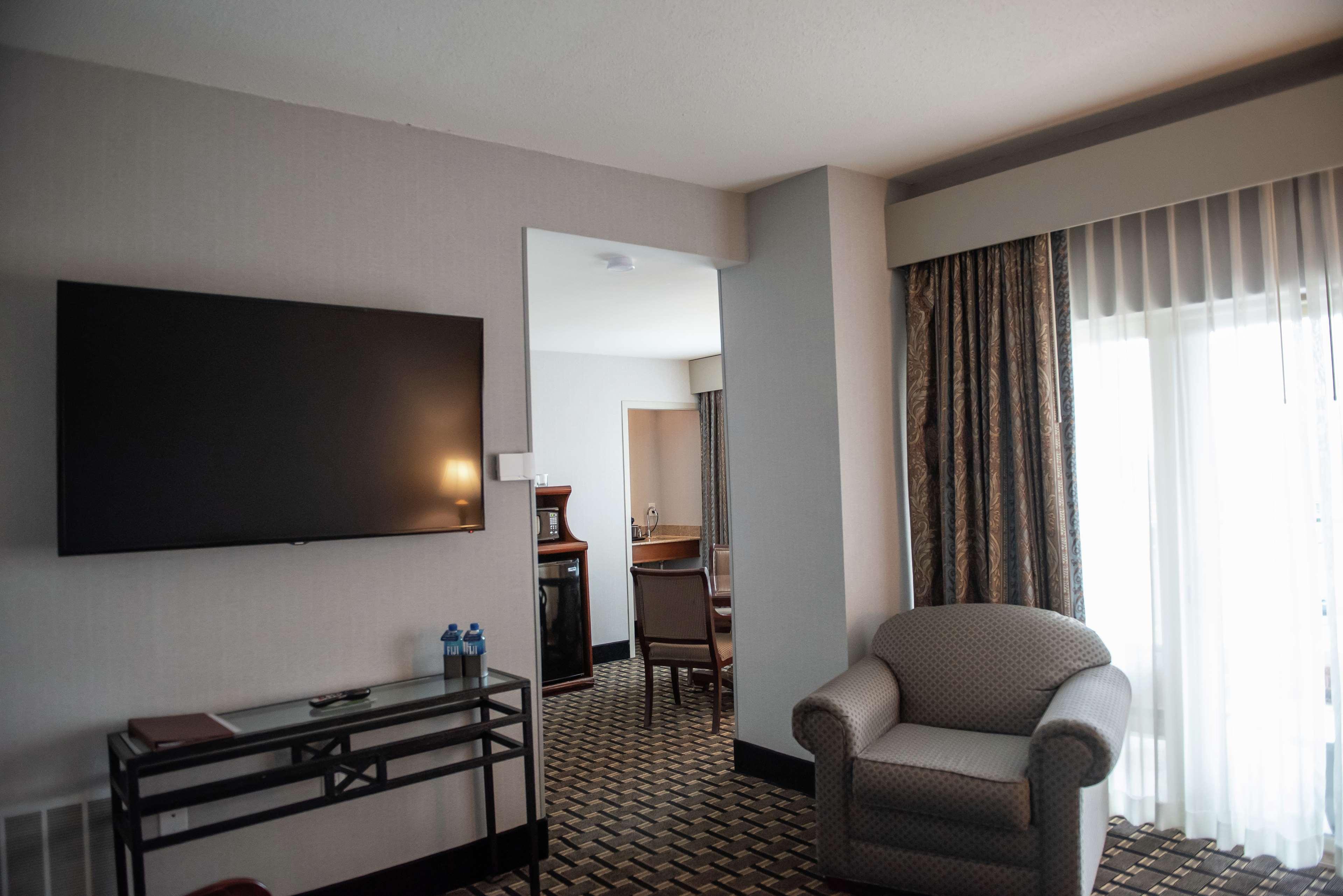 Inn At The Colonnade Baltimore - A Doubletree By Hilton Hotel Екстер'єр фото