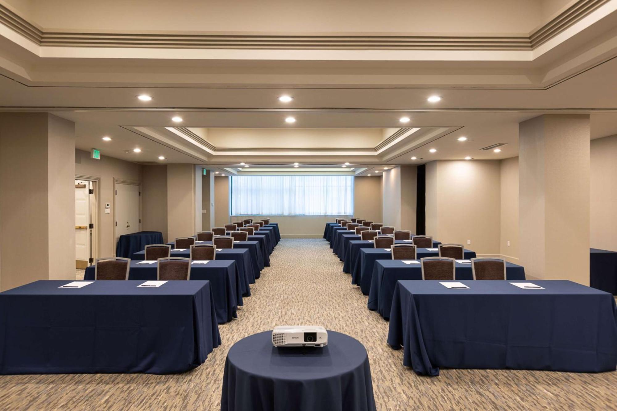 Inn At The Colonnade Baltimore - A Doubletree By Hilton Hotel Екстер'єр фото