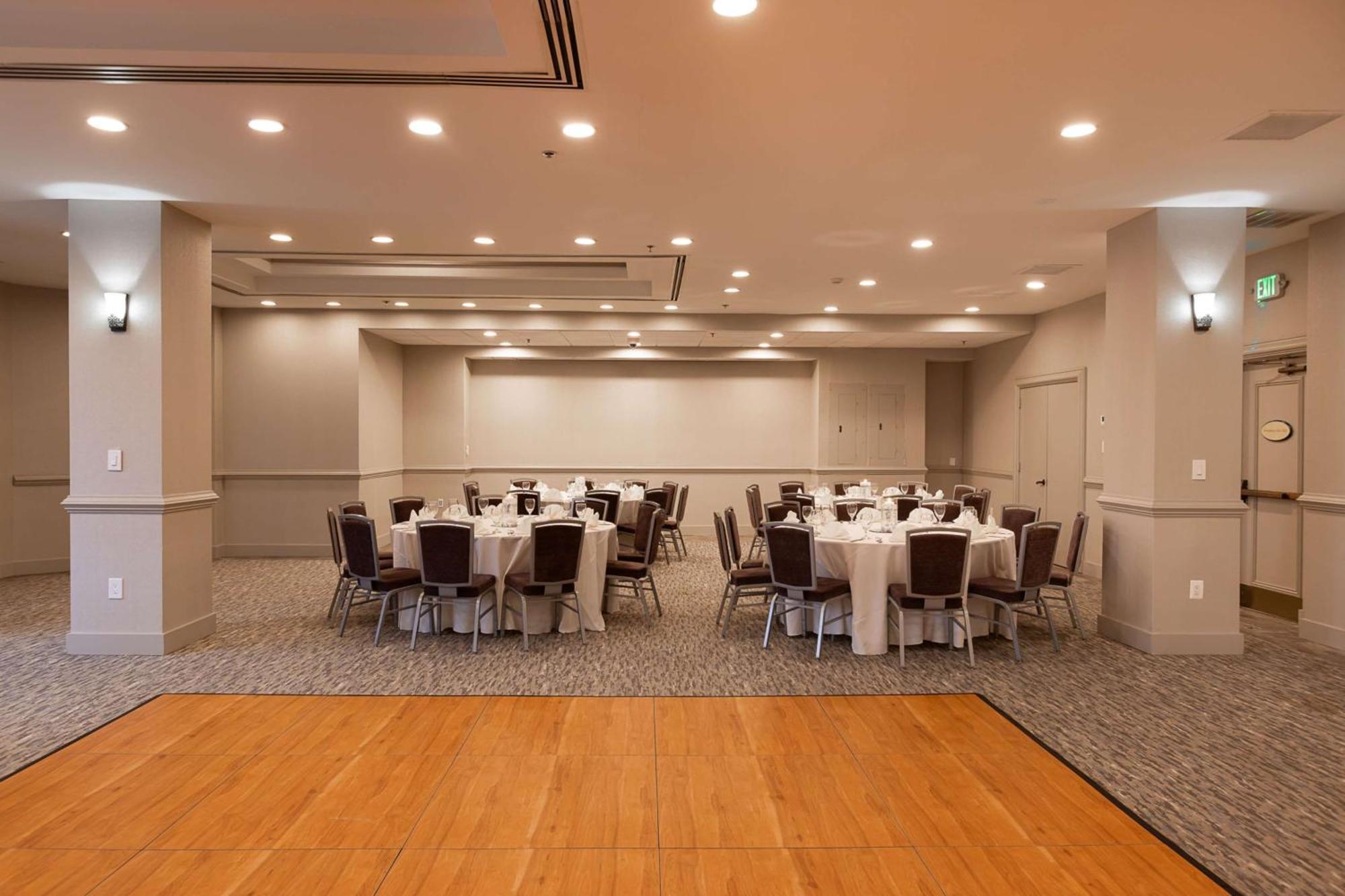 Inn At The Colonnade Baltimore - A Doubletree By Hilton Hotel Екстер'єр фото